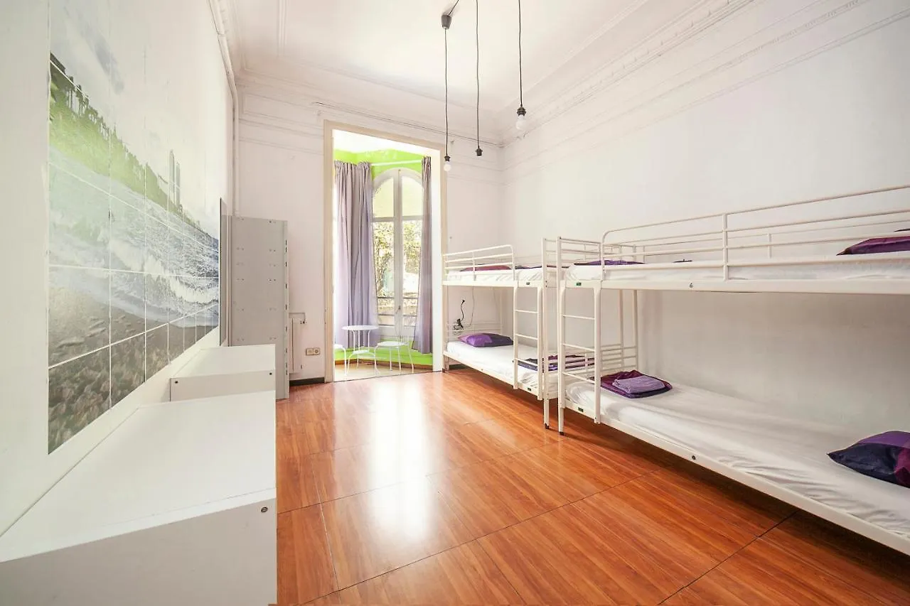 ברצלונה Fabrizzios Terrace Hostel ספרד