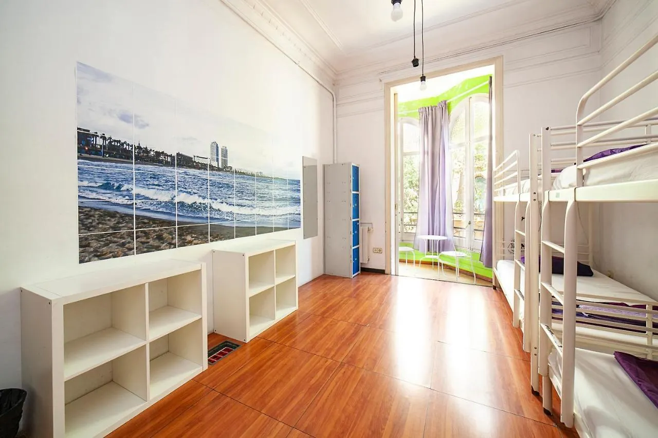 ברצלונה Fabrizzios Terrace Hostel 0*,  ספרד