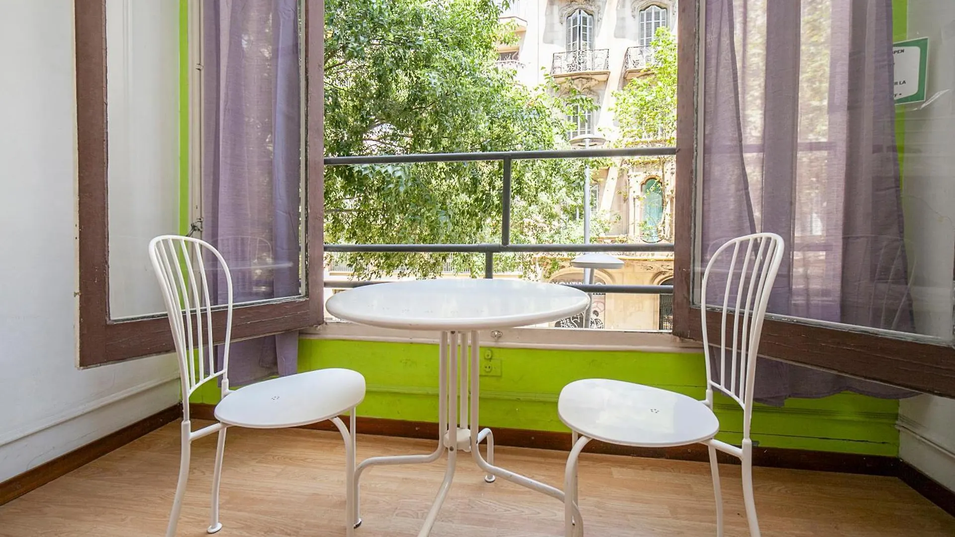 ברצלונה Fabrizzios Terrace Hostel ספרד